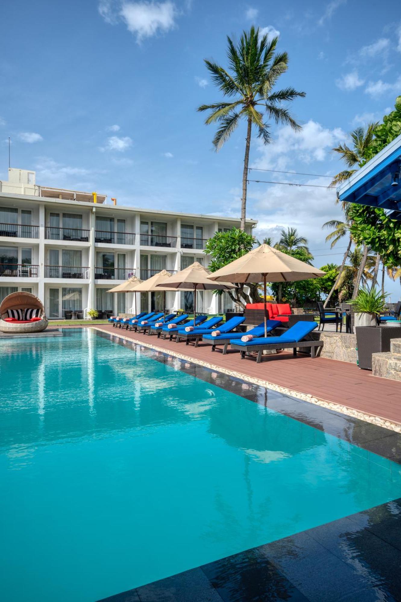 Camelot Beach Hotel Negombo Kültér fotó