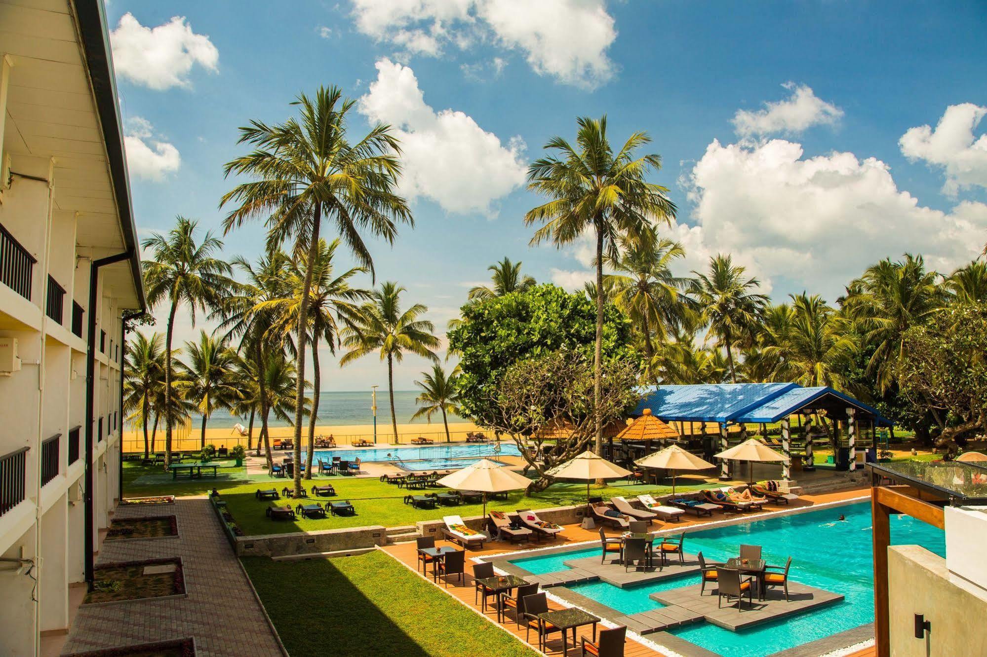 Camelot Beach Hotel Negombo Kültér fotó